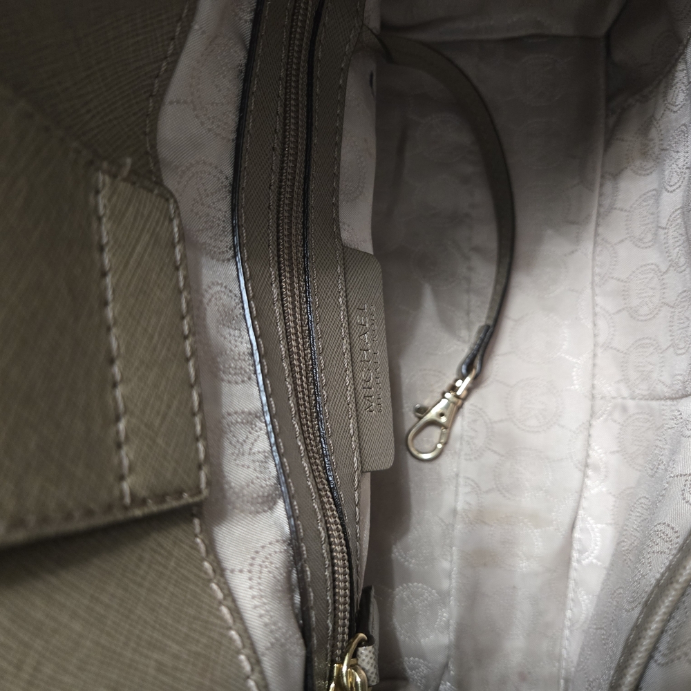 Michael Kors Hamilton Taupe Satchel - Picture 7 of 16